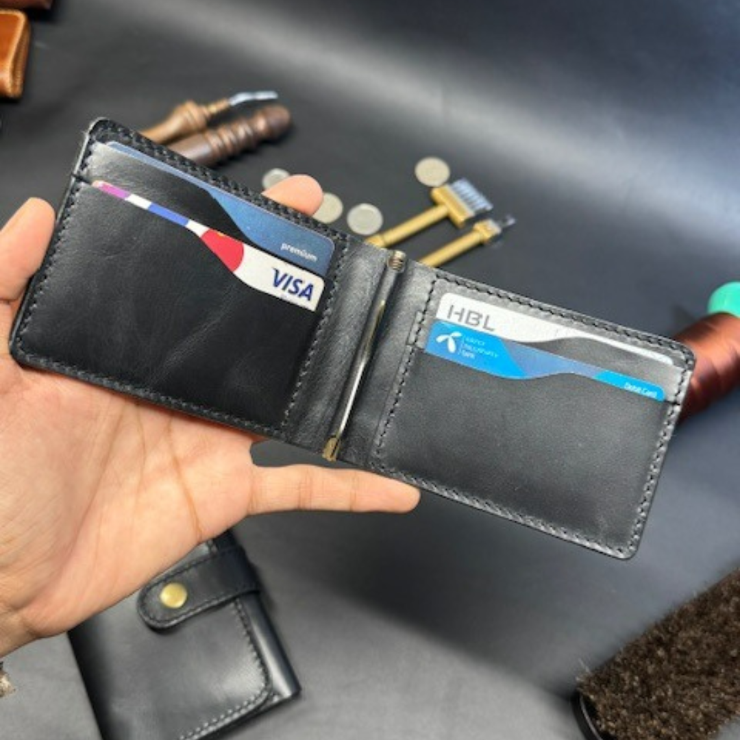 Classic Black Leather Bi-Fold Wallet/ Money Clip