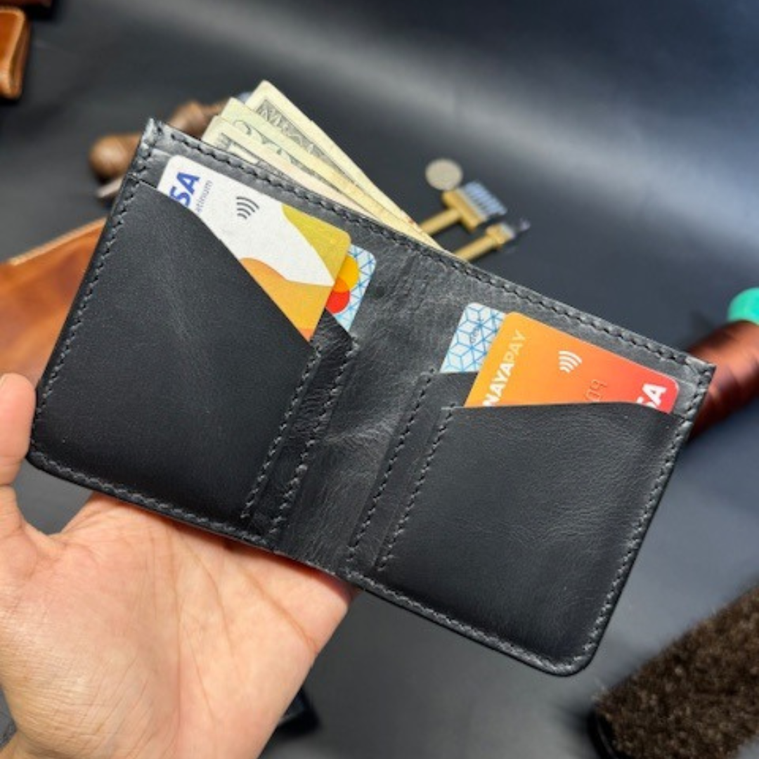 Vintage Tan Leather Bi-Fold Wallet