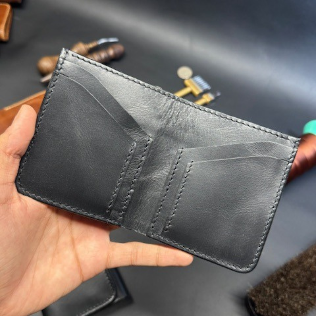 Vintage Tan Leather Bi-Fold Wallet