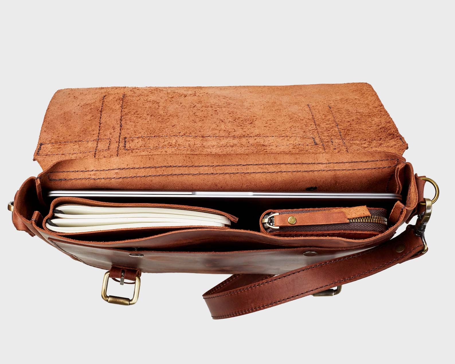 Urban Classic Leather Carry Bag
