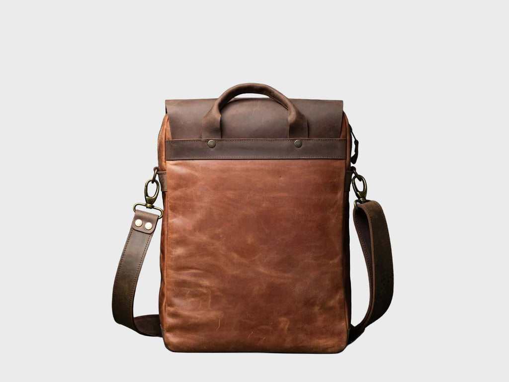 Voyager Heritage Leather Duffle Bag